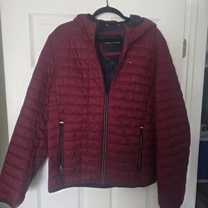 Tommy Hilfiger Men's Deep Red Puffer Jacket
